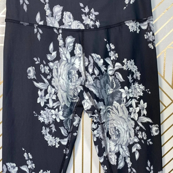 Albion Leggings High-Waisted Cropped Antigua Slate Floral‎ Print Gray Size Small - Picture 5 of 9